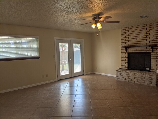 Photo - 3409 Mission Arch Dr