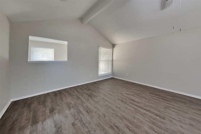 4306 Stallion Brook Ln