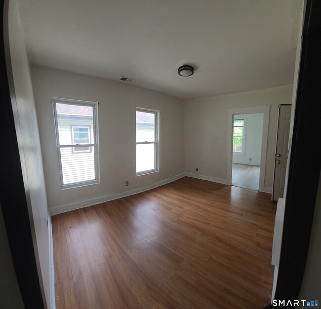 Photo - 27 Lilac St Unit 2