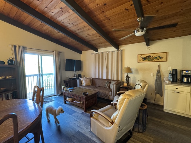 Building Photo - 23256 Lone Pine Dr Rental