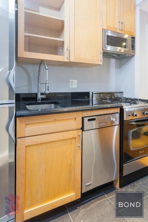 Photo - 51 Leroy St Apartment Unit 5D