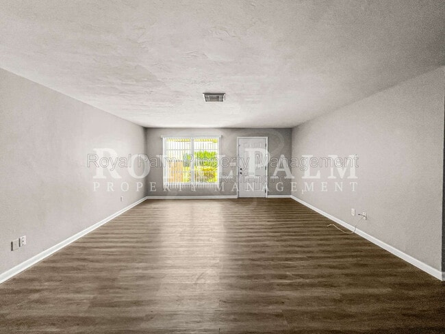 Photo - 4511 SE 5th Pl Unit A
