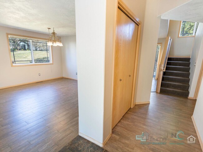 Photo - Fort Stevens Home 3 Bedroom, 2 Bath