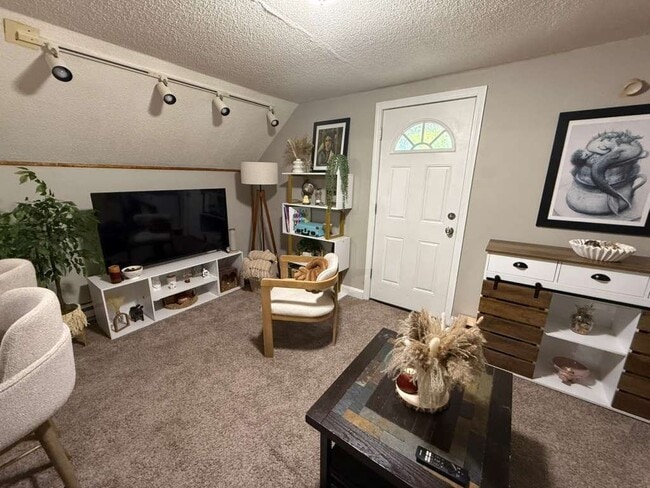 Photo - 43 Irving St Unidad FL3