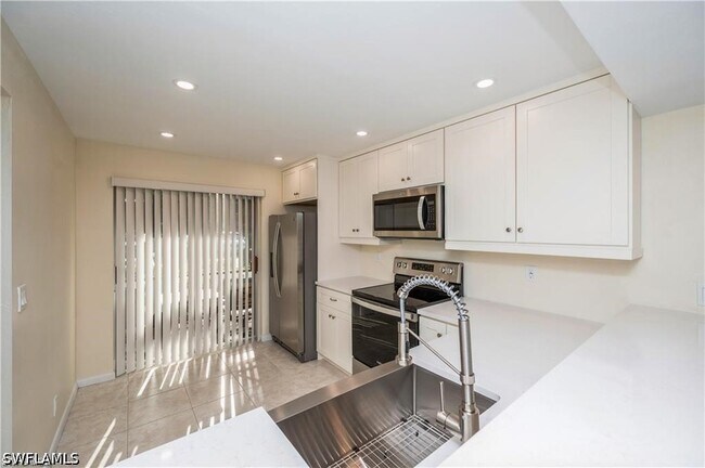 Photo - 4130 Looking Glass Ln Unit 3807