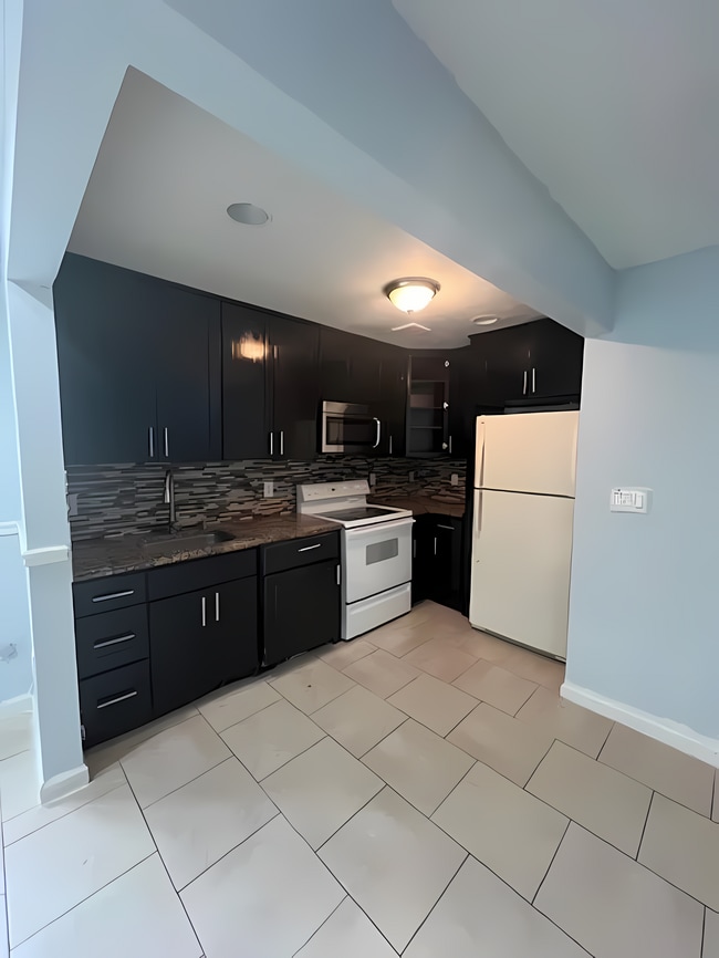 Photo - 2186 Cedar Ave Apartments Unit FL1