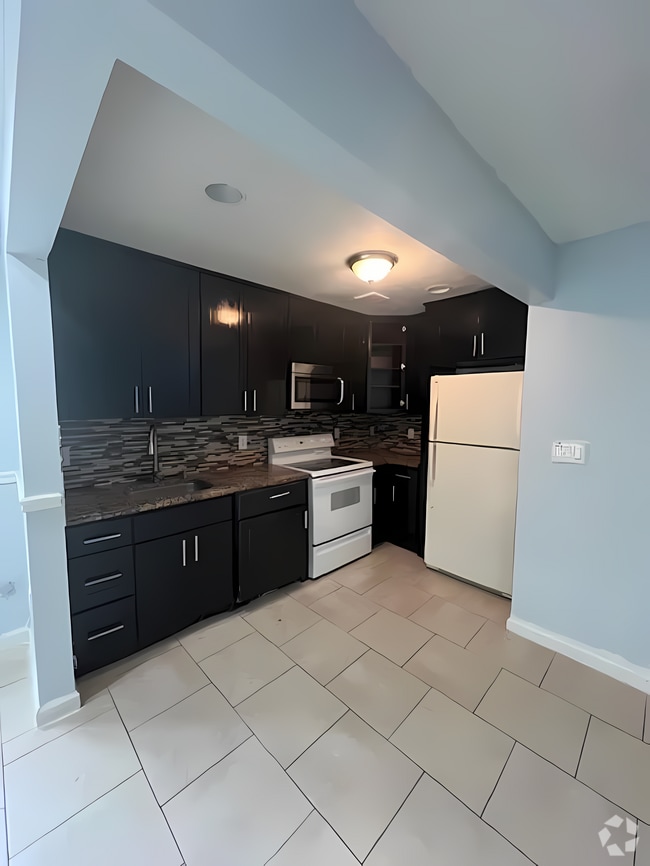 Building Photo - 2186 Cedar Ave Unit FL1 Rental