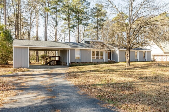 Photo - 624 Short Spoon Cir