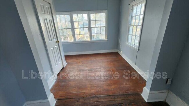 Photo - 826 E Duffy St