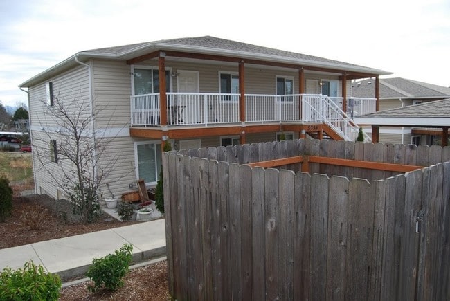 Photo - 5752 Legoe Ln