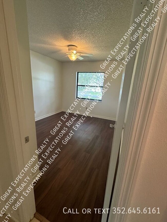 Photo - 62 Teak Loop