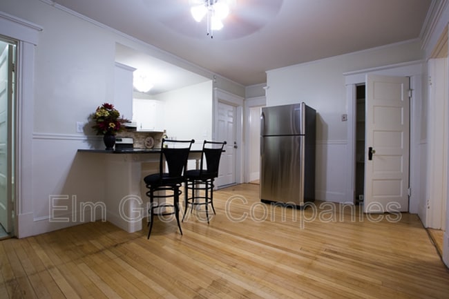 Photo - 673 Chestnut St