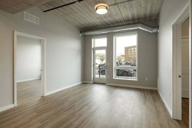 Photo - Balsam on Broadway