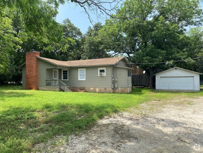 Building Photo - 1609 Matthews Ln Rental
