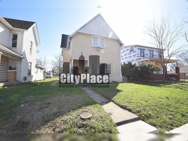 Photo - 1755 W Morris St