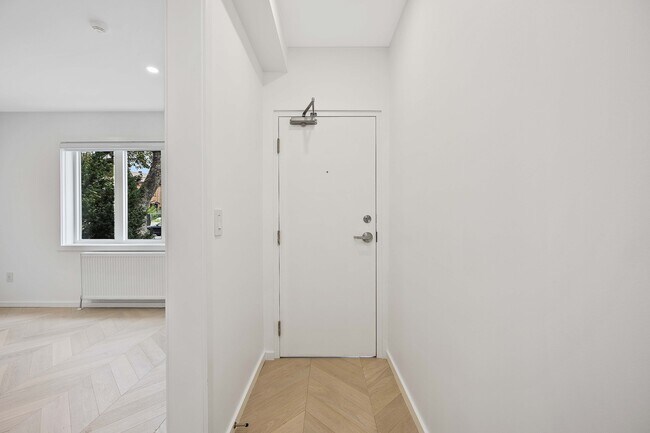 Photo - 1340 Avenue Rd