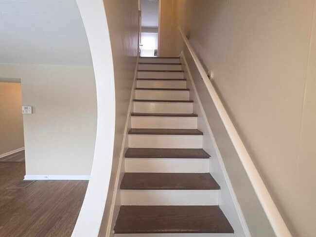 Photo - 1519 W 28th St