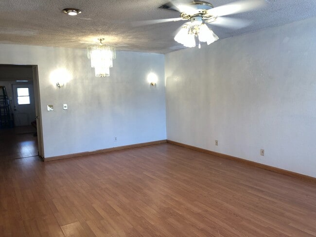 Photo - Palm Beach Gardens 3 Bed 2 Bath Townhouse!