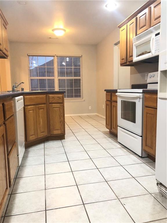Photo - 720 Pennington St