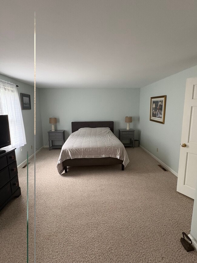 243 Huckins Neck Rd