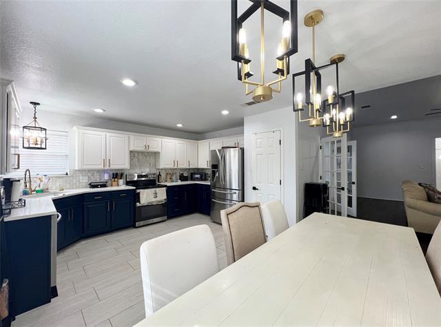 Photo - 717 Ridgehill Dr