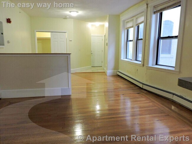 77 Hancock St Unit 5