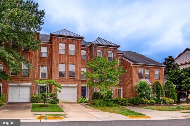 Building Photo - 12050 Edgemere Cir Rental