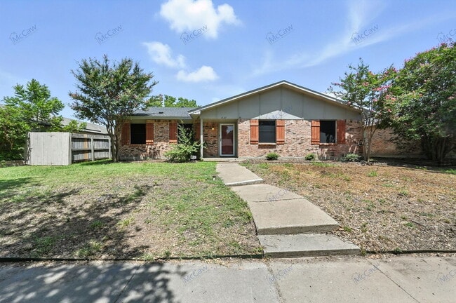 Building Photo - 1827 Paxton Dr Rental