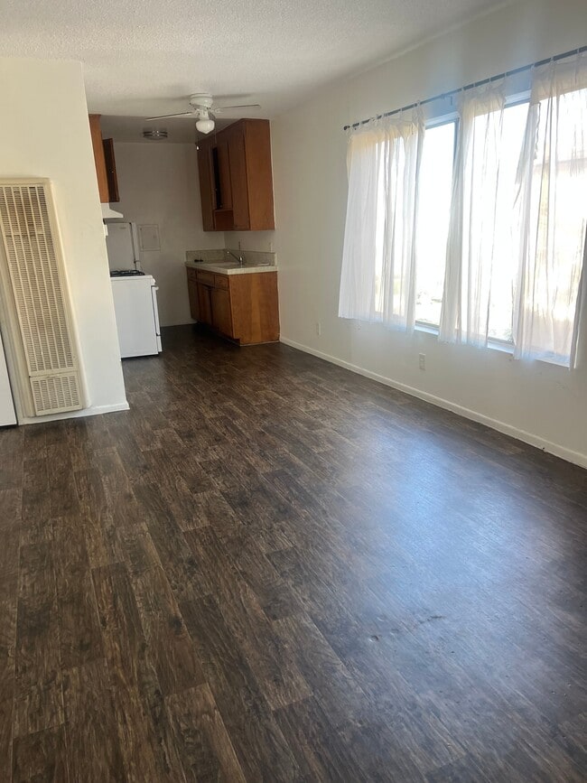 Photo - 3755 Vinton Ave Unidad 4