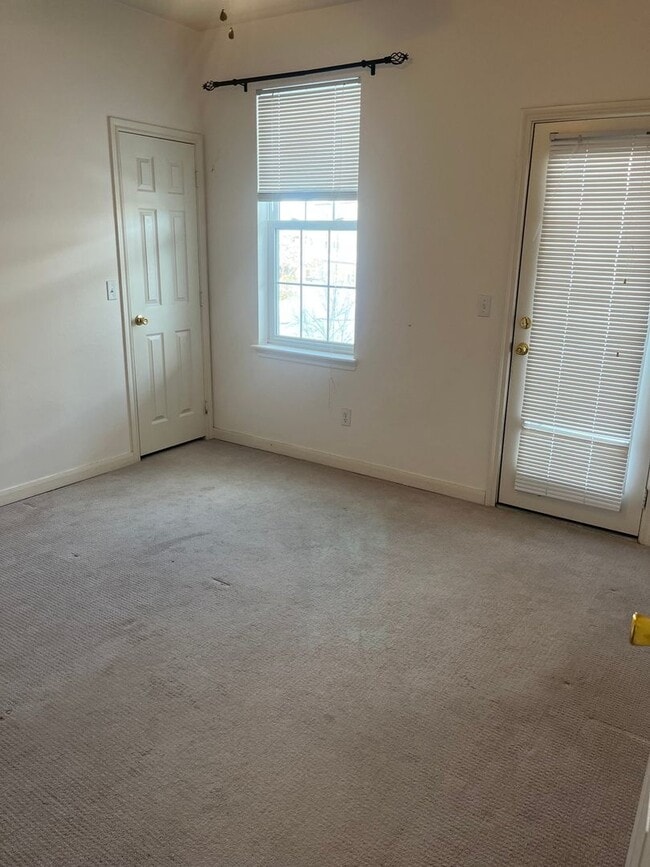 Photo - 12886 Ironstone Way