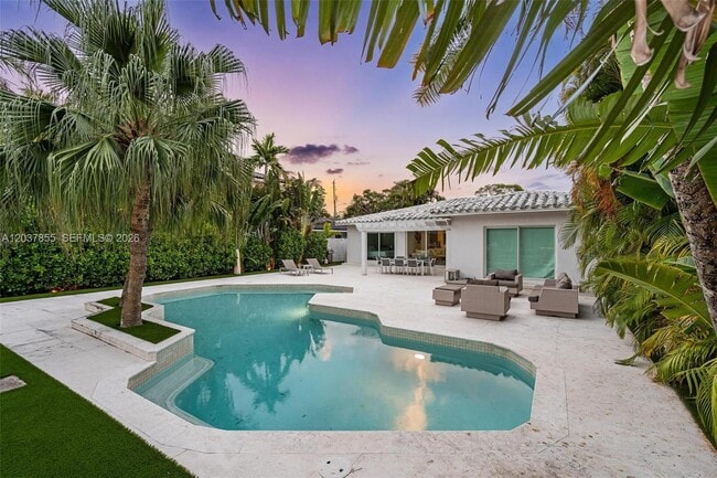 Photo - 1835 Daytonia Rd