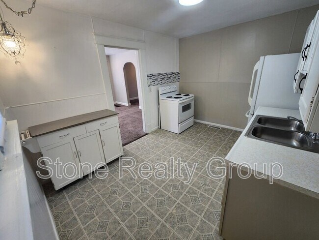 Photo - 2816 Dean Ave House