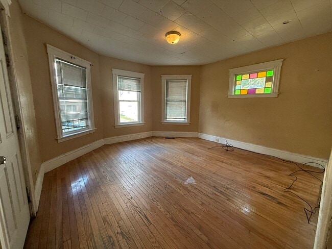 Photo - 52 S Crystal St Unit 1