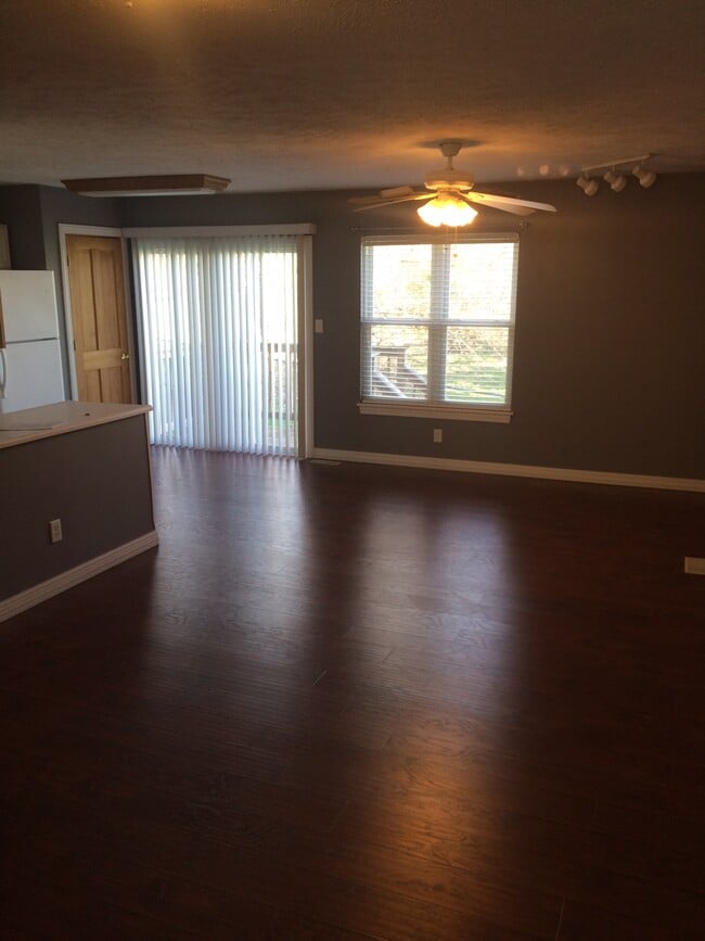 Photo - 1001 Marcus Ct