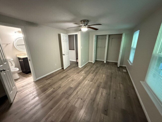 Photo - Beautiful Townhome in Prime Raleigh Location