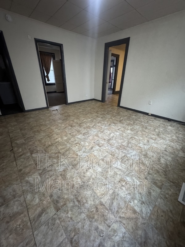 Photo - 127-129 Avenue B