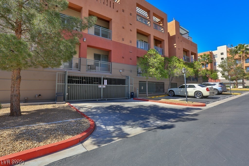 Photo - 75 E Agate Ave Condo Unit 208