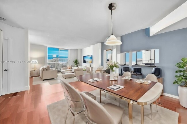 Photo - 701 Brickell Key Blvd Unidad 1911