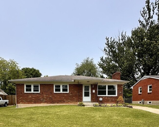 Photo - 9702 Harned Ave House