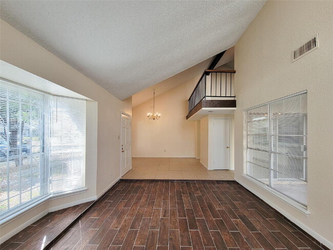 Photo - "Charming 3-Bed, 2-Bath Gem in Missouri City - Your Ideal Home Awaits!"