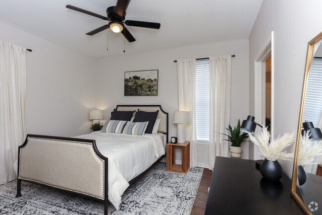 1BR, 1BA - 693SF - Bedroom - Marbella Villas at Indian Creek