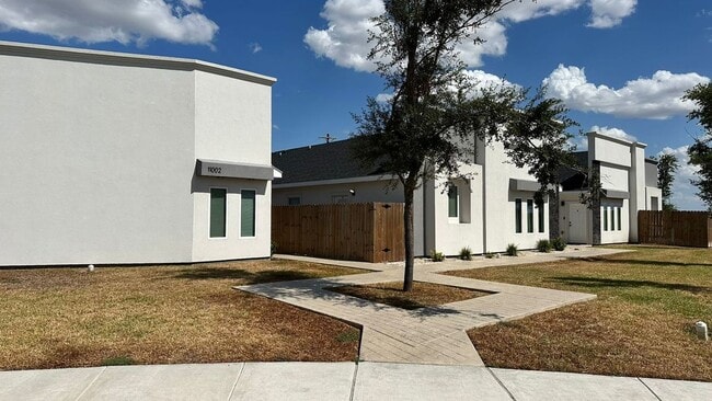 Photo - 11003 N 36th Ln