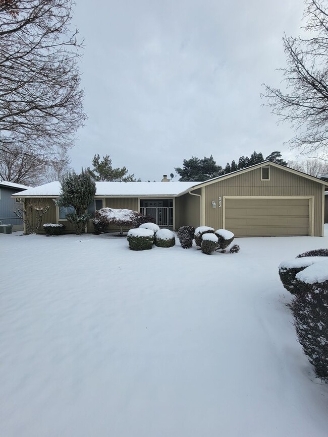 Spacious home in Kennewick - Spacious home in Kennewick