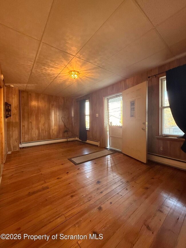 Photo - 440 S 9th Ave