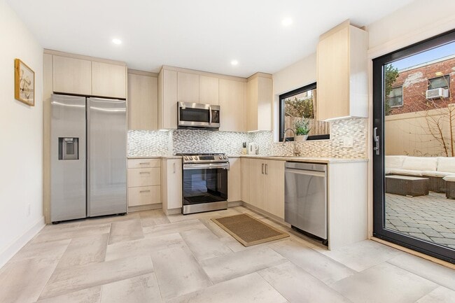 Photo - 5501 John F. Kennedy Blvd