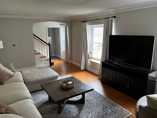 Photo - 1838 Oakridge Dr