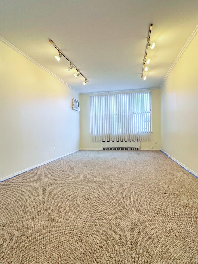 Photo - 78-19 85th St Townhome