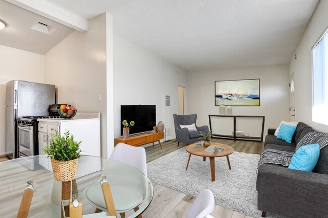 Photo - Third Avenue Apartments