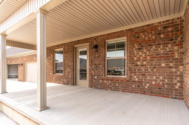 Photo - 186 Garden Gate Dr