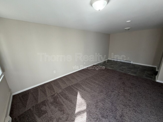 Photo - 402 E Northern Blvd Unidad 46